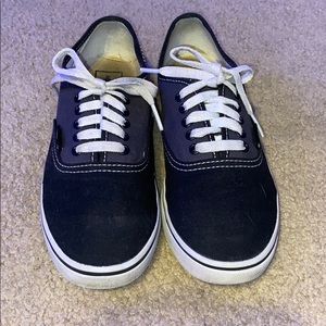 Black and Grey Women’s Sneakers, size 6.5